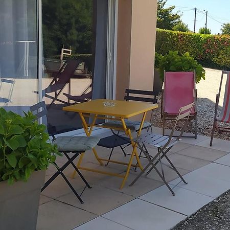 Hotel A Tous Vents La Roche-Chalais Exterior foto